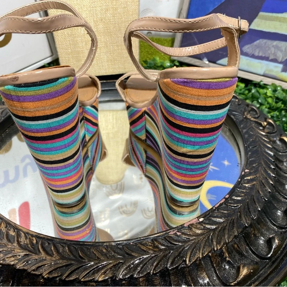 Steve Madden Beige and Multicolor Striped Wedges